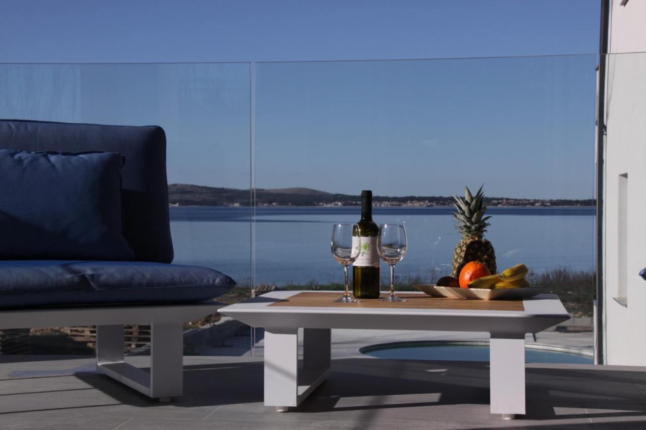 Aparthotel Dalmacija Privlaka  Bagian luar foto
