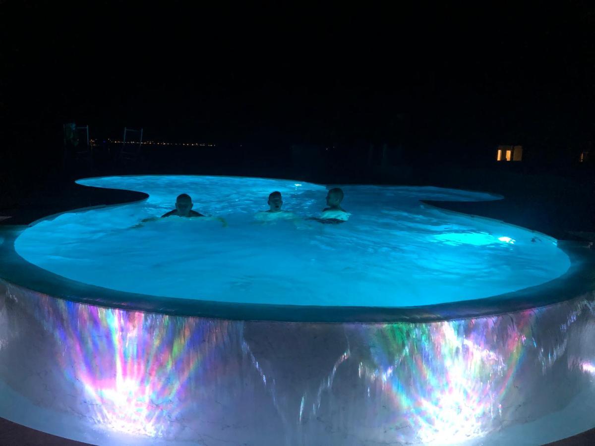 Aparthotel Dalmacija Privlaka  Bagian luar foto