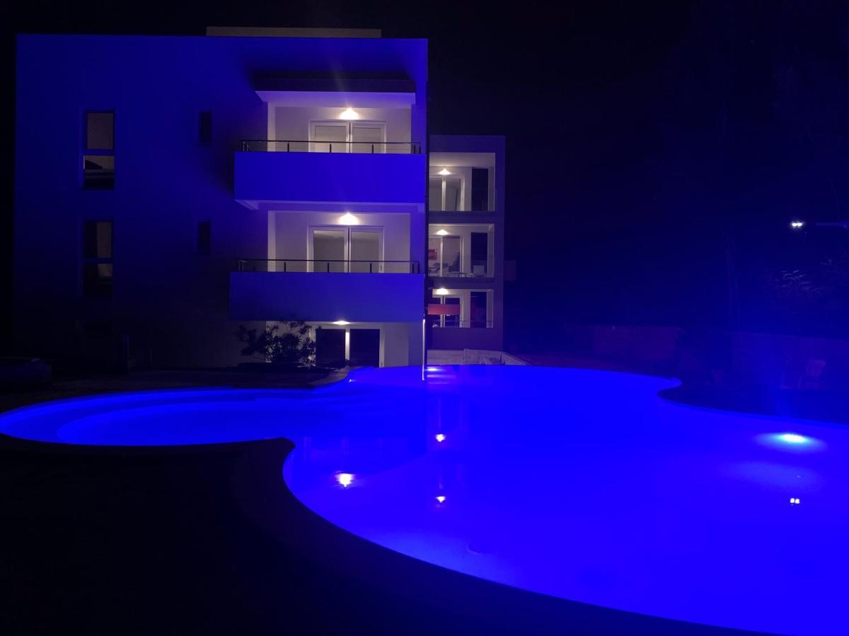 Aparthotel Dalmacija Privlaka  Bagian luar foto