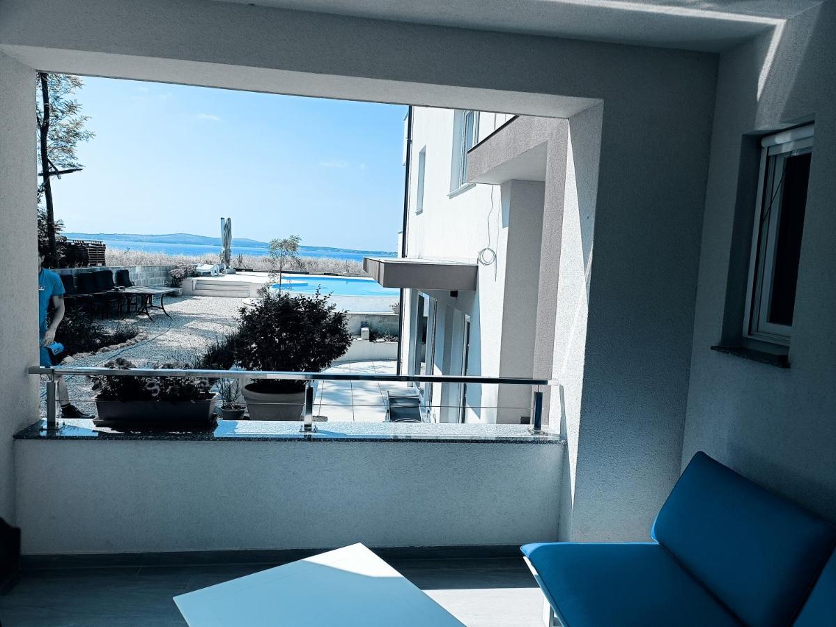 Aparthotel Dalmacija Privlaka  Bagian luar foto