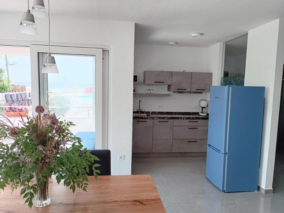 Aparthotel Dalmacija Privlaka  Bagian luar foto