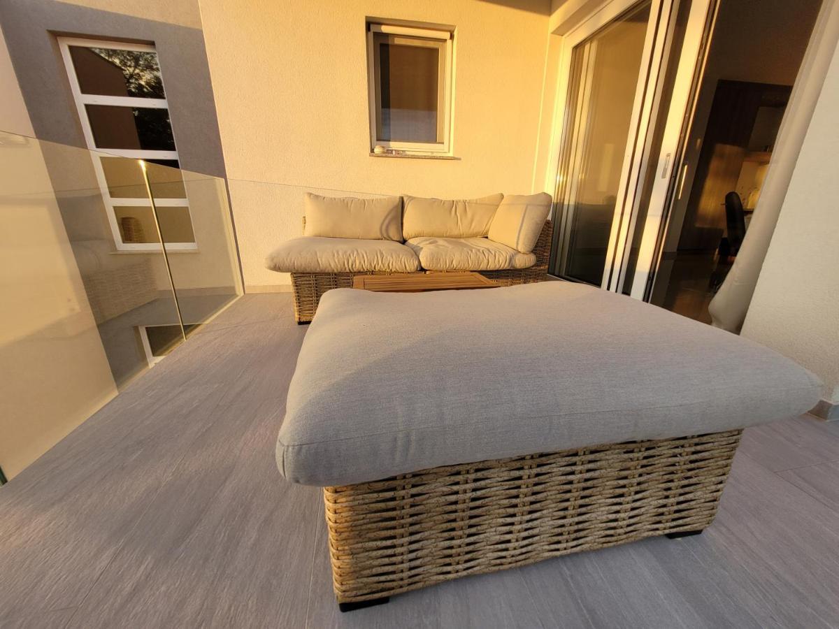 Aparthotel Dalmacija Privlaka  Bagian luar foto
